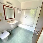 Hotel Entrerobles 2*