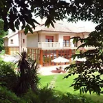 Hotel Entrerobles 2*