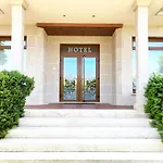 Entrerobles Hotel 2*
