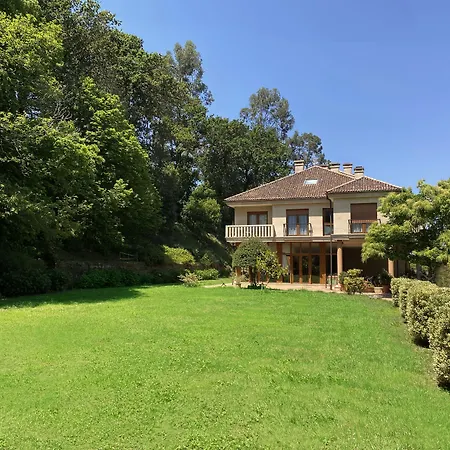 Entrerobles Hotell Sabaris