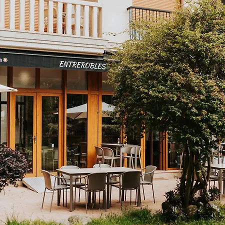 Entrerobles