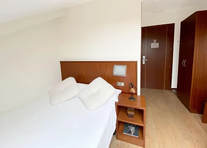 Entrerobles מלון