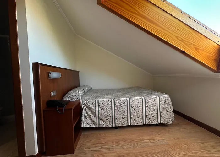 Entrerobles מלון 2*