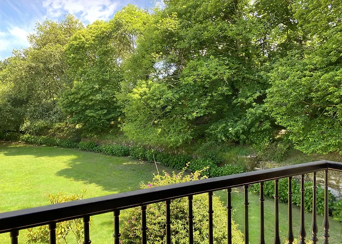 Отель Entrerobles 2*