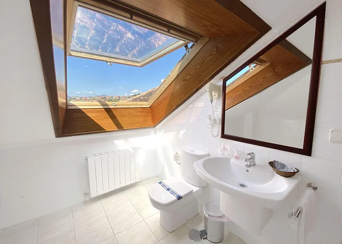 מלון Entrerobles 2*