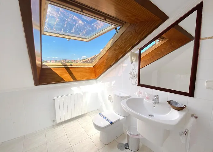 Entrerobles Отель 2*